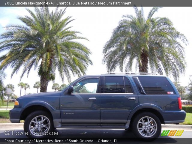 2001 Lincoln Navigator 4x4 in Charcoal Blue Metallic