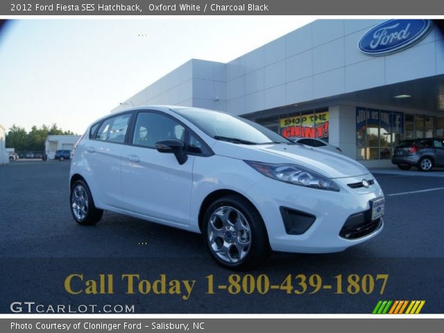 2012 Ford Fiesta SES Hatchback in Oxford White