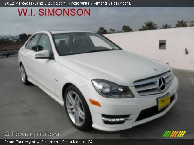 2012 Mercedes-Benz C 250 Sport in Arctic White