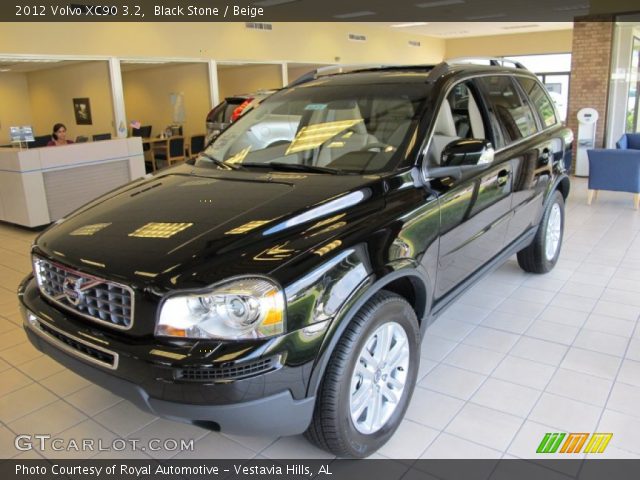 2012 Volvo XC90 3.2 in Black Stone
