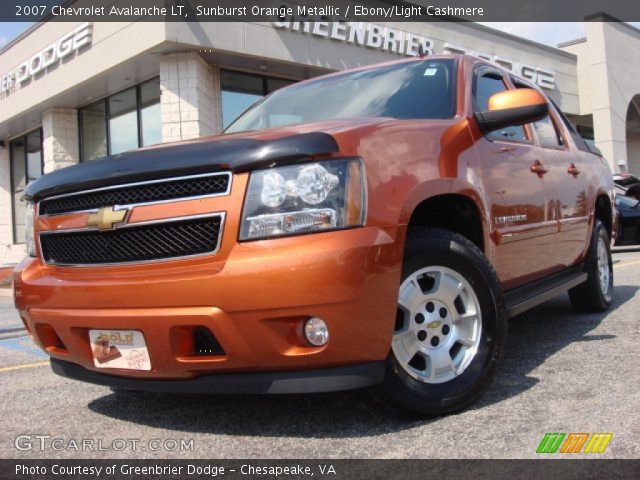 2007 Chevrolet Avalanche LT in Sunburst Orange Metallic