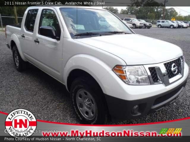 2011 Nissan Frontier S Crew Cab in Avalanche White