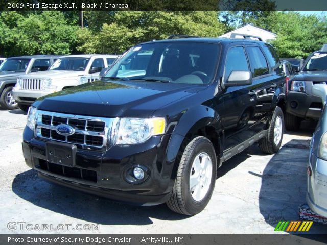 2009 Ford Escape XLT in Black