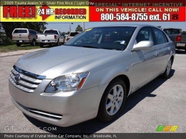 2005 Toyota Avalon XL in Silver Pine Mica