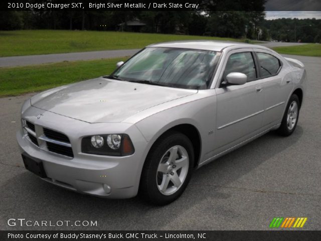 2010 Dodge Charger SXT in Bright Silver Metallic
