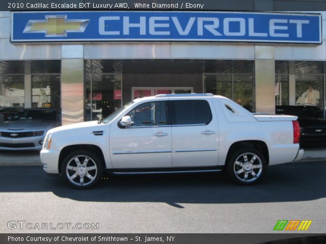 2010 Cadillac Escalade EXT Luxury AWD in White Diamond