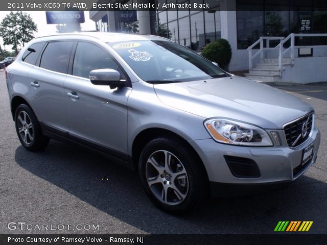 2011 Volvo XC60 T6 AWD in Electric Silver Metallic