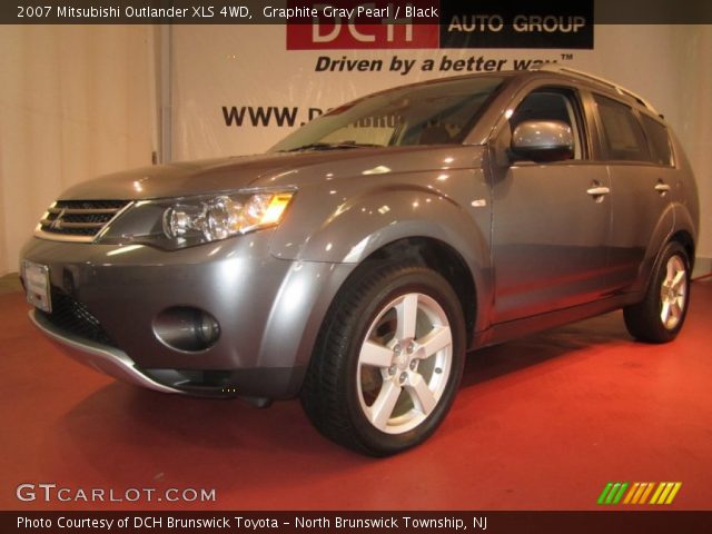 2007 Mitsubishi Outlander XLS 4WD in Graphite Gray Pearl