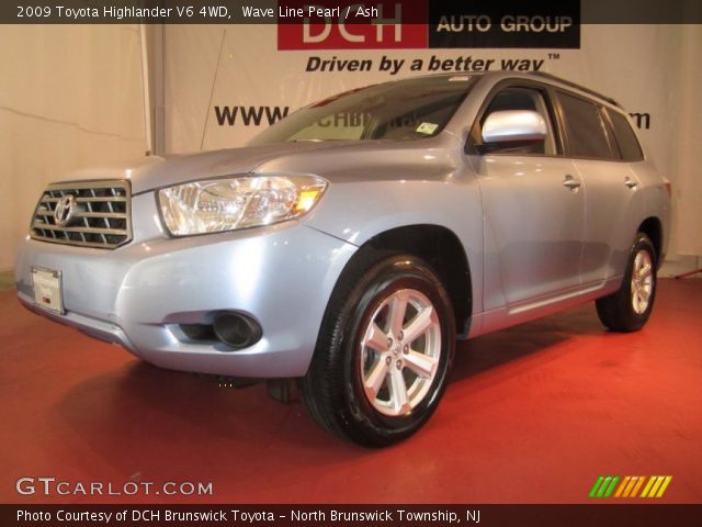 2009 Toyota Highlander V6 4WD in Wave Line Pearl
