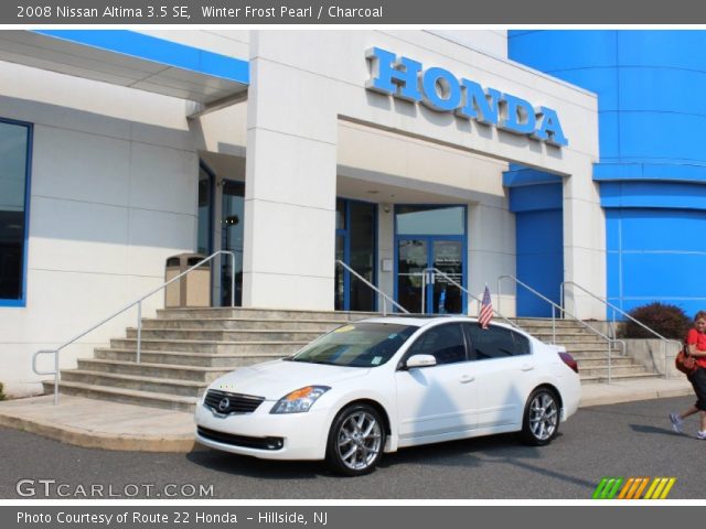 2008 Nissan Altima 3.5 SE in Winter Frost Pearl