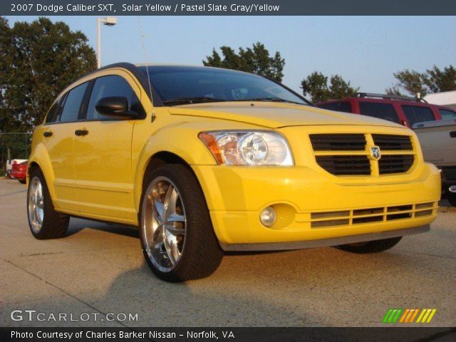 2007 Dodge Caliber SXT in Solar Yellow