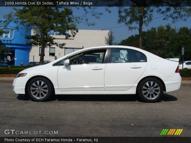 2009 Honda Civic EX Sedan in Taffeta White