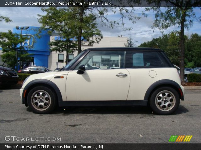 2004 Mini Cooper Hardtop in Pepper White