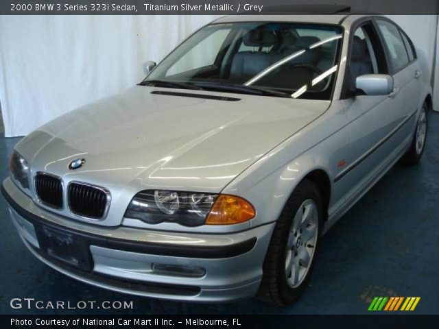 2000 BMW 3 Series 323i Sedan in Titanium Silver Metallic