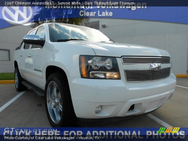 2007 Chevrolet Avalanche LT in Summit White