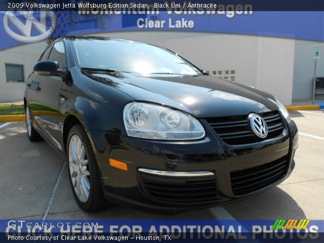 2009 Volkswagen Jetta Wolfsburg Edition Sedan in Black Uni