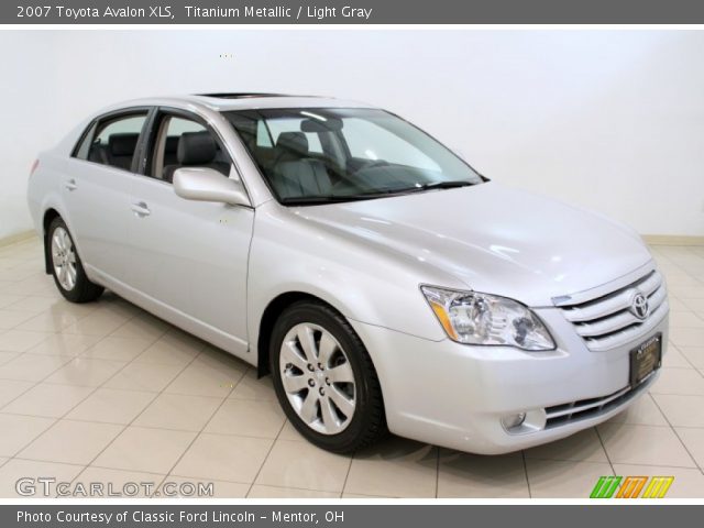 2007 Toyota Avalon XLS in Titanium Metallic