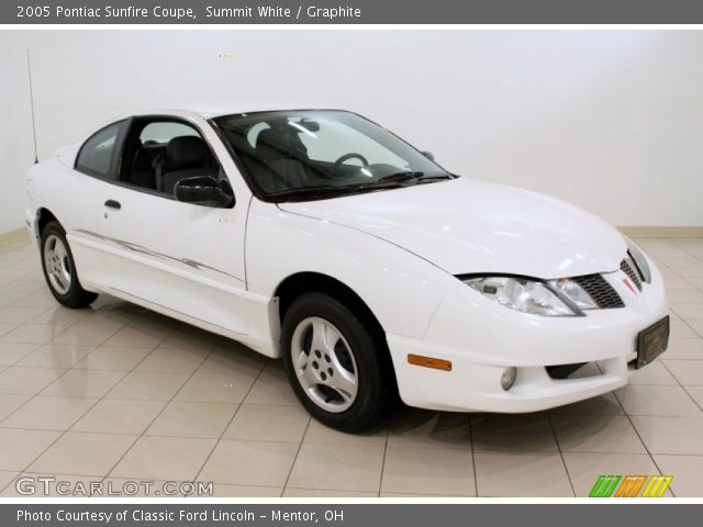 2005 Pontiac Sunfire Coupe in Summit White