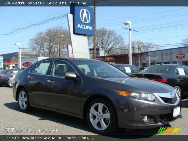 2009 Acura TSX Sedan in Grigio Metallic