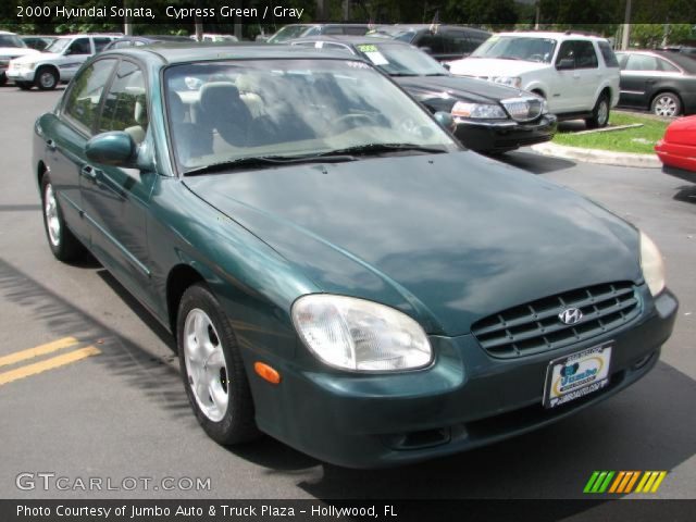2000 Hyundai Sonata  in Cypress Green