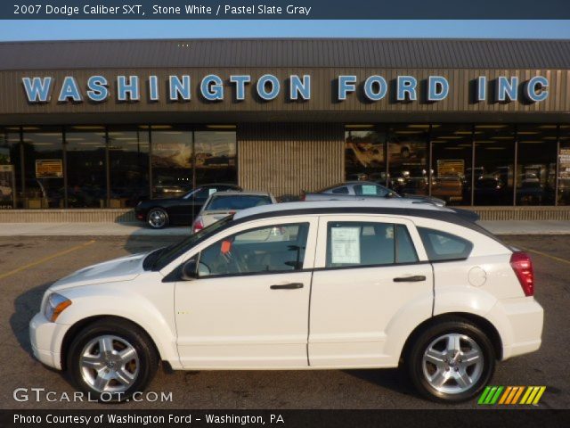 2007 Dodge Caliber SXT in Stone White