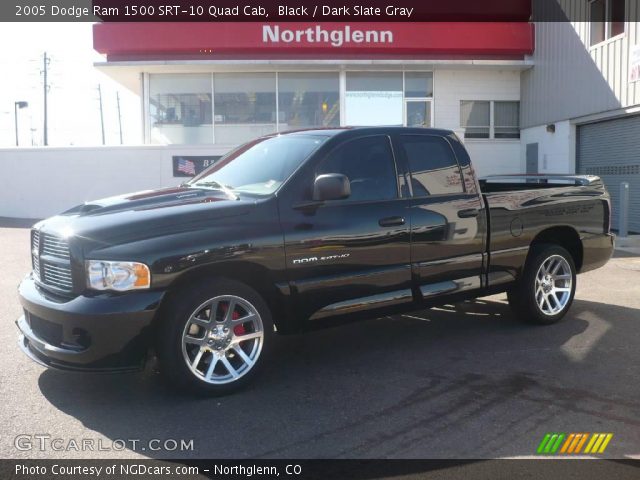 2005 Dodge Ram 1500 SRT-10 Quad Cab in Black