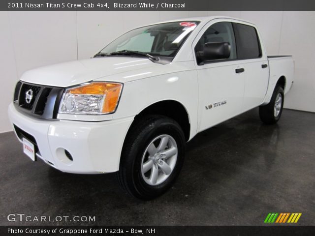 2011 Nissan Titan S Crew Cab 4x4 in Blizzard White