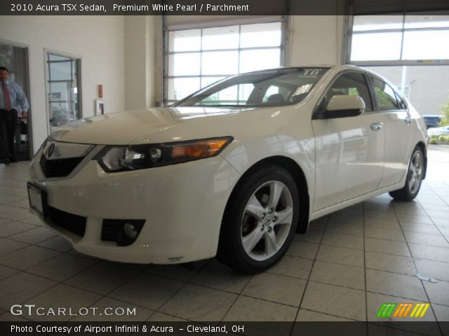 2010 Acura TSX Sedan in Premium White Pearl