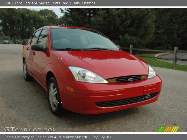 2002 Ford Focus SE Sedan in Infra Red