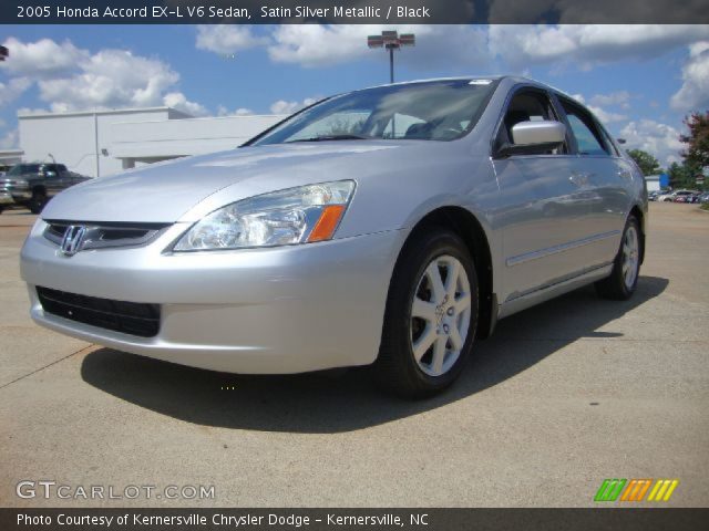 2005 Honda Accord EX-L V6 Sedan in Satin Silver Metallic