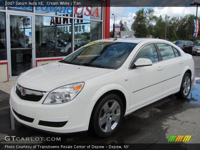 2007 Saturn Aura XE in Cream White
