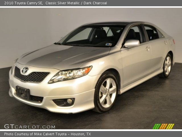 2010 Toyota Camry SE in Classic Silver Metallic