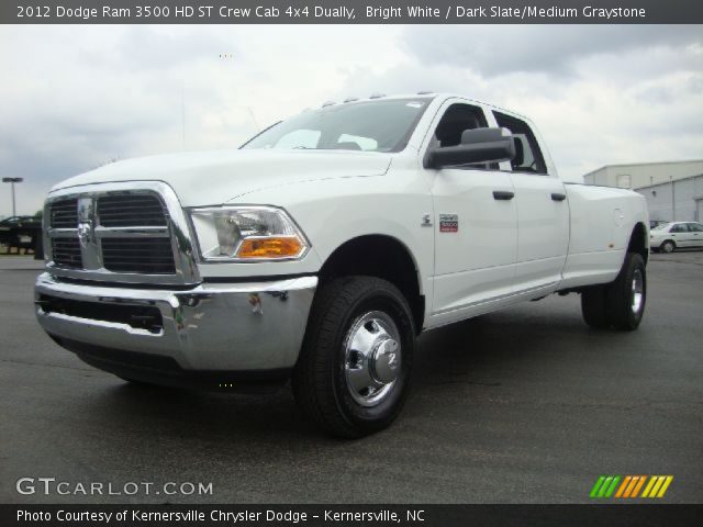 2012 Dodge Ram 3500 HD ST Crew Cab 4x4 Dually in Bright White