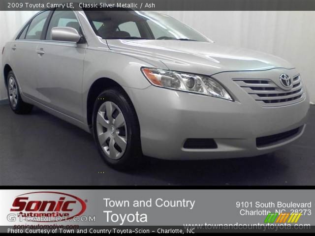 2009 Toyota Camry LE in Classic Silver Metallic