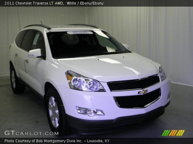 2011 Chevrolet Traverse LT AWD in White
