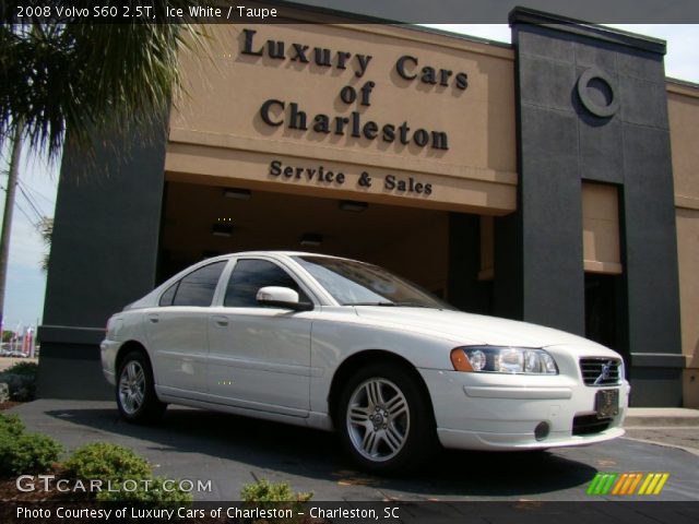2008 Volvo S60 2.5T in Ice White