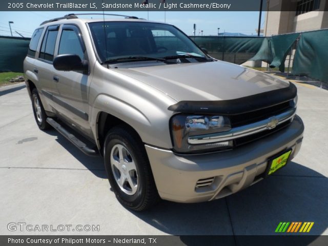 2005 Chevrolet TrailBlazer LS in Sandstone Metallic