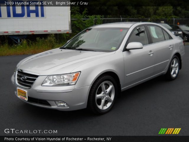 2009 Hyundai Sonata SE V6 in Bright Silver