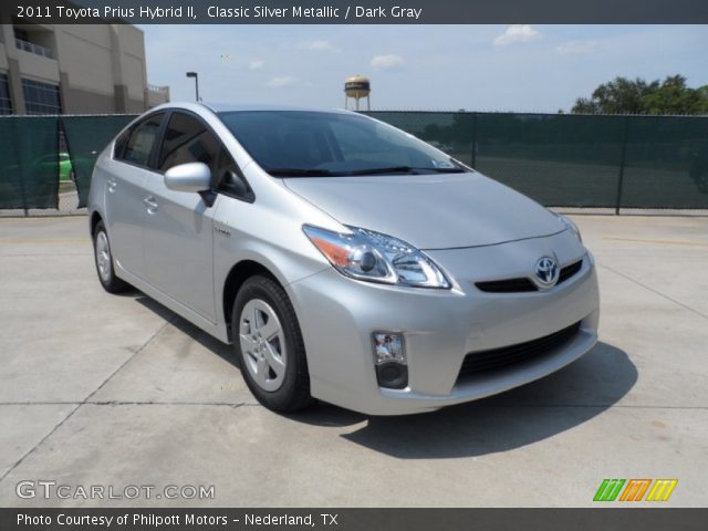 2011 Toyota Prius Hybrid II in Classic Silver Metallic