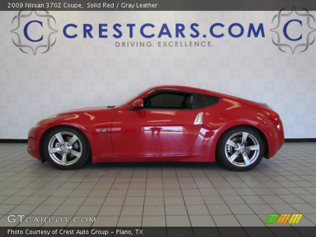 2009 Nissan 370Z Coupe in Solid Red