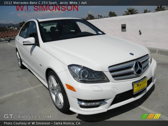 2012 Mercedes-Benz C 250 Sport in Arctic White