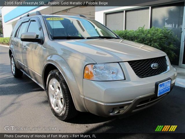 2006 Ford Freestyle SEL in Pueblo Gold Metallic