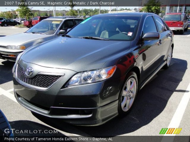 2007 Toyota Camry SE in Magnetic Gray Metallic