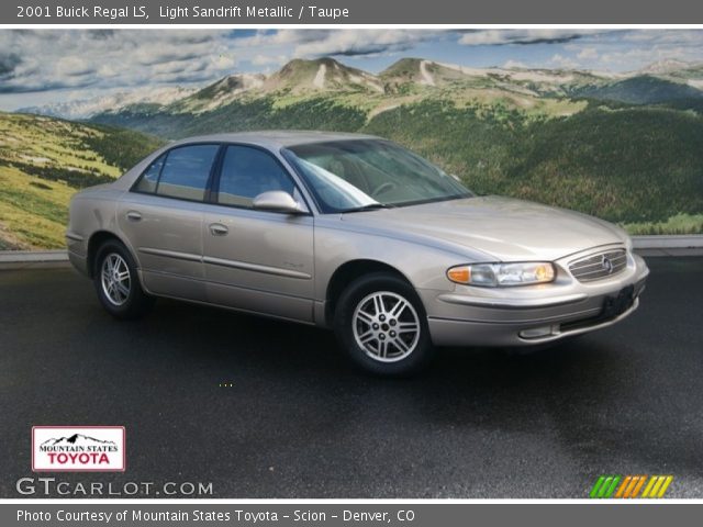 2001 Buick Regal LS in Light Sandrift Metallic