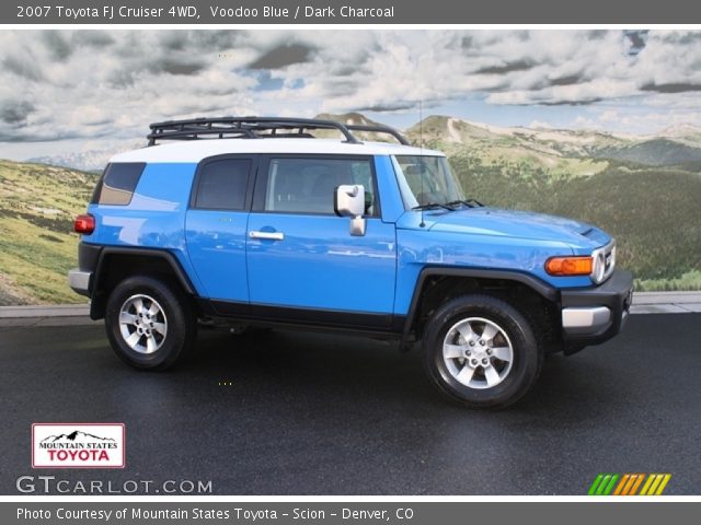 2007 Toyota FJ Cruiser 4WD in Voodoo Blue