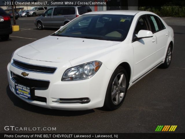 2011 Chevrolet Malibu LT in Summit White