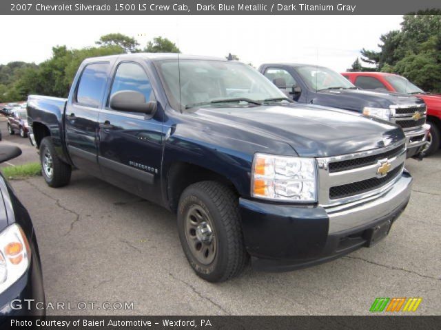 2007 Chevrolet Silverado 1500 LS Crew Cab in Dark Blue Metallic