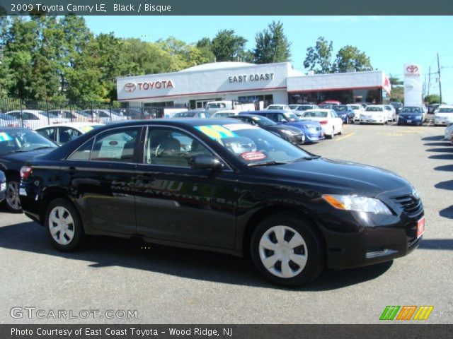 2009 Toyota Camry LE in Black