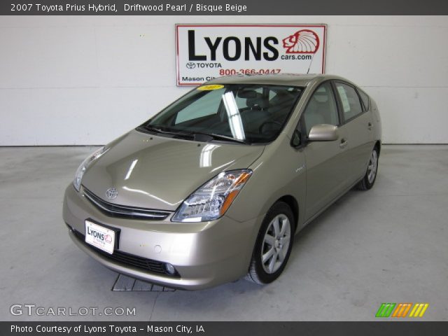 2007 Toyota Prius Hybrid in Driftwood Pearl