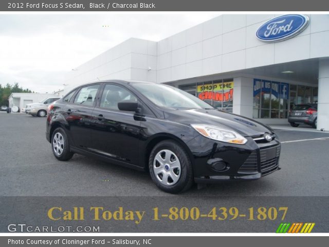2012 Ford Focus S Sedan in Black
